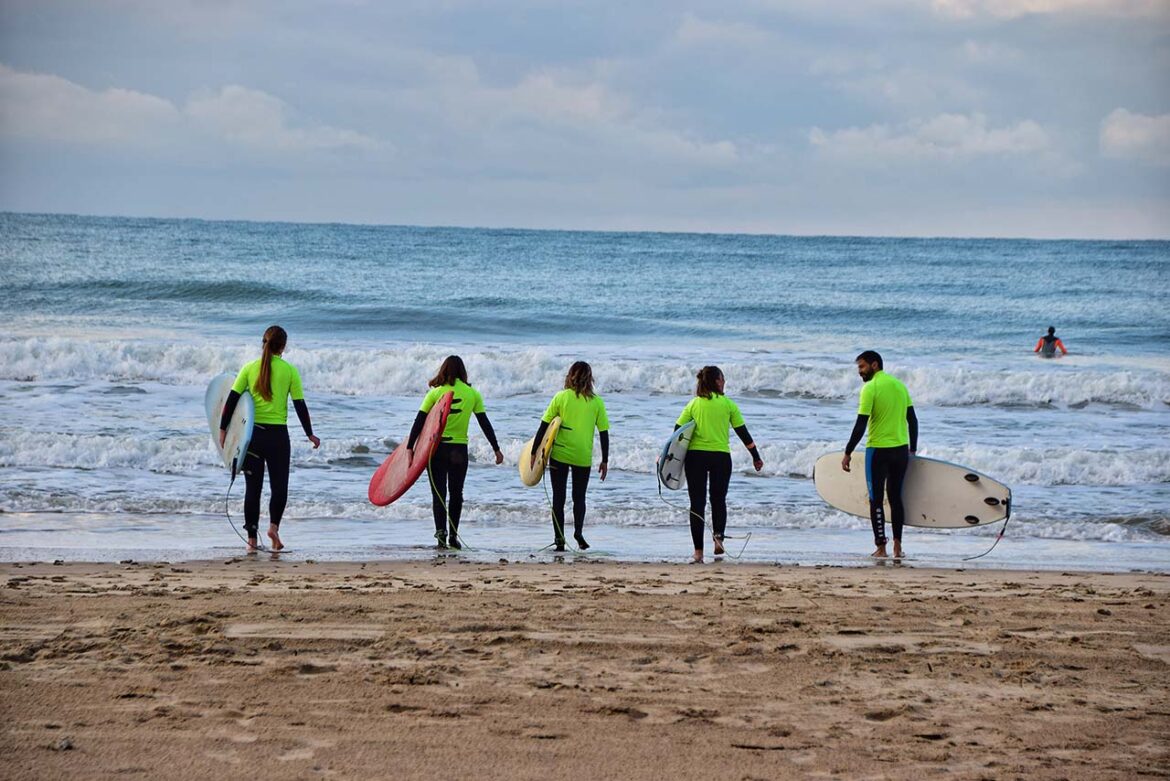 Escuelas de surf, algo más que un lugar para aprender